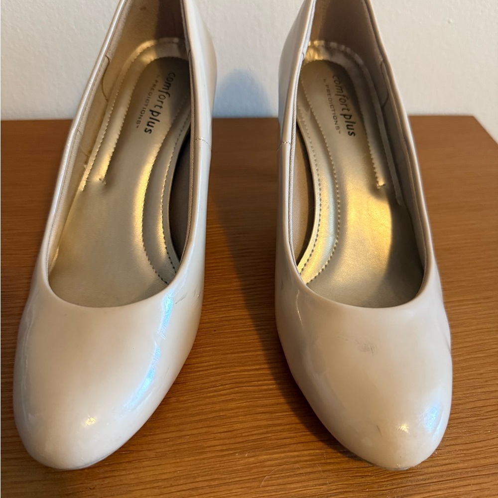 Comfort Plus by Predictions Women's Beige Heels